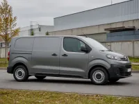 Citroën Jumpy — сбоку