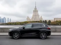 Exeed LX — сбоку