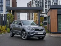 Geely Atlas — спереди