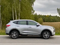Haval F7 — сбоку