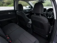 Kia Cerato — салон