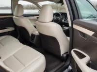 Lexus ES — салон