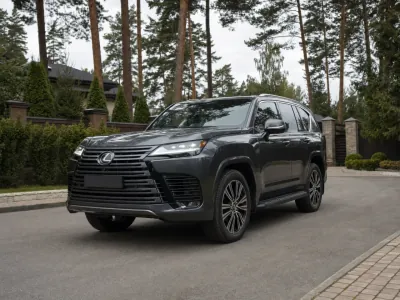 Lexus LX 600