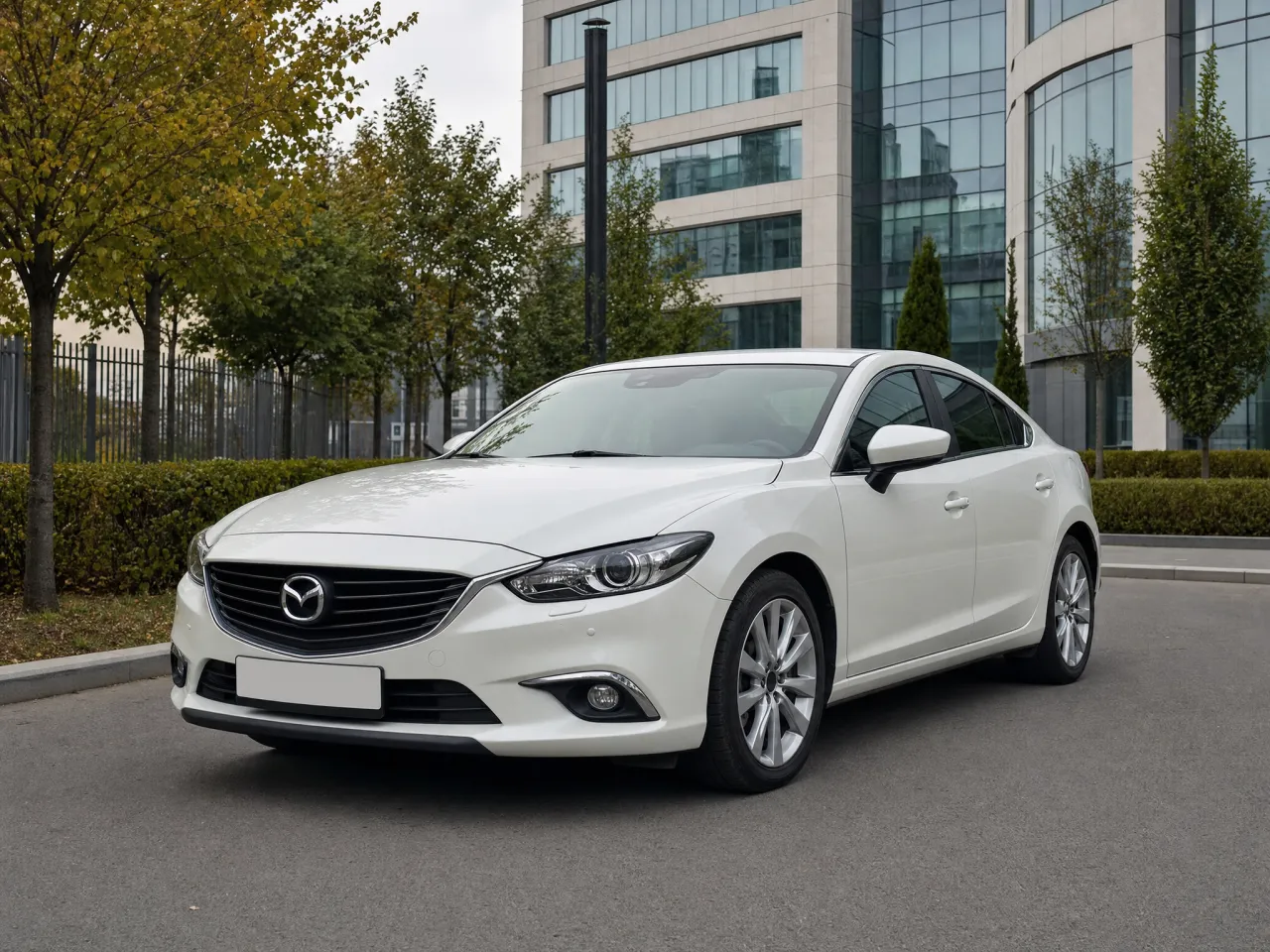 Mazda 6 — спереди