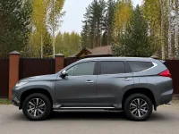 Mitsubishi Pajero Sport — сбоку