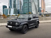 Tank 300 — спереди
