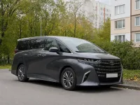 Toyota Alphard — спереди