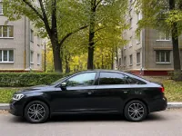 Volkswagen Polo — сбоку