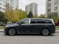 Voyah Dream — сбоку